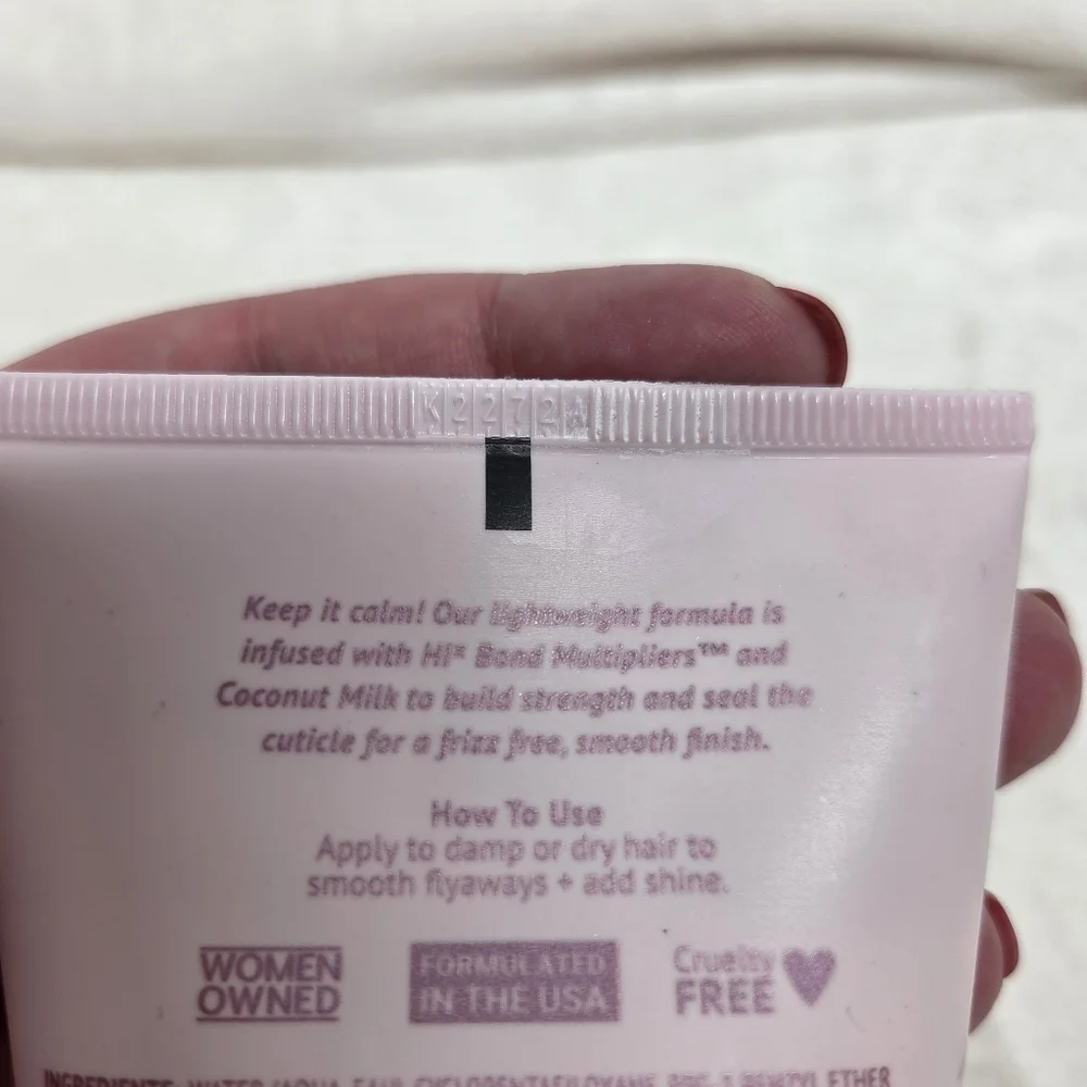 NWT Beachwaver Co. Keep It Calm Smoothing Cream - 3.8 fl oz